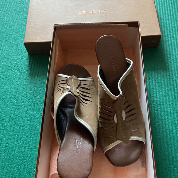 Audley London Tan/Purple/Silver Wicked Gorgeous & Unique Wedges - Eu 37.5 - Picture 2 of 8